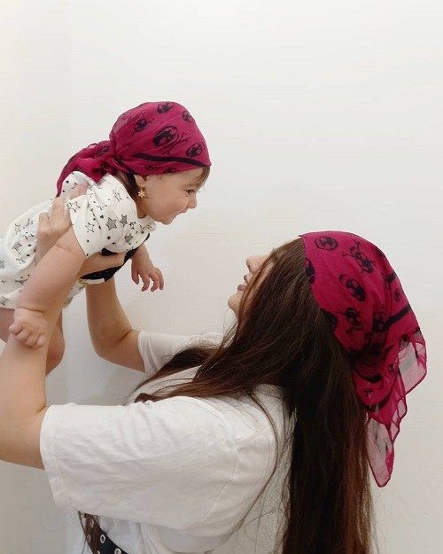 عکس دست مادر دختری ، عکس دست مادر و دختر