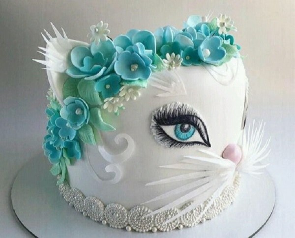 عکس کیک تولد دخترانه فانتزی 1401 جدید