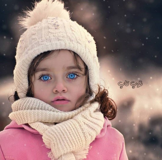 عکس دختر کوچک چشم آبی