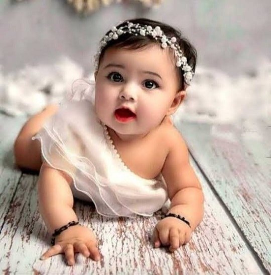 عکس دختر بچه ناز و خوشگل برای پروفایل