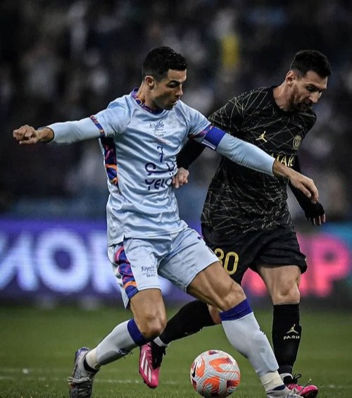 عکس رونالدو و مسی برای پروفایل فوتبالی