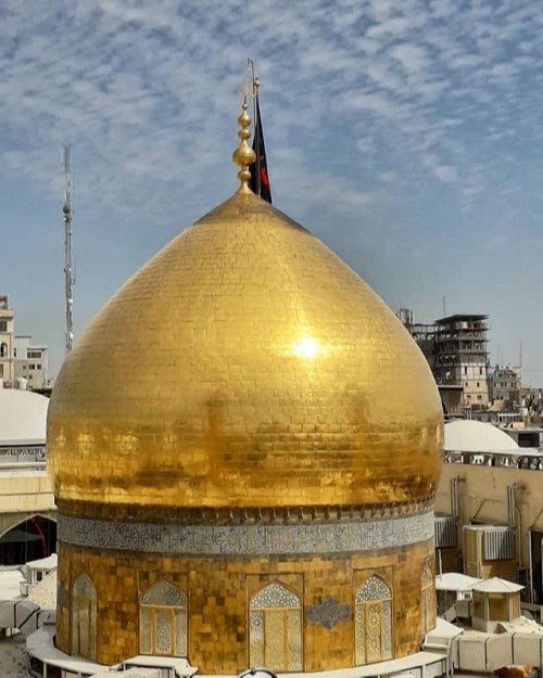 عکس گنبد زرد و طلایی امام حسین ع