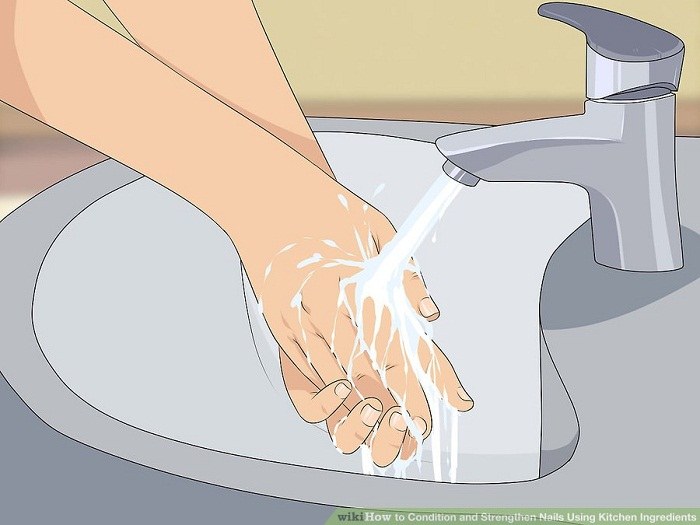 شستن با آب گرم