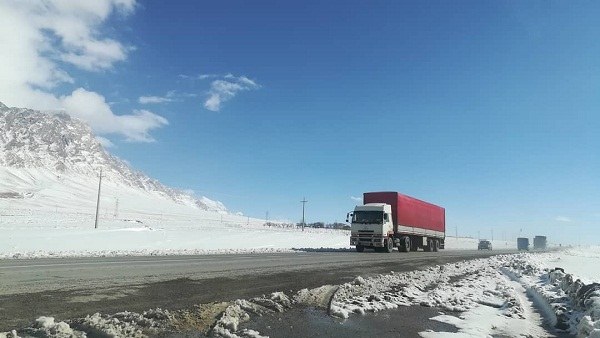 مناظر پوشیده از برف داران