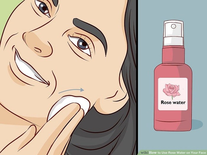 استفاده از گلاب در پایان روز برای پاک کردن آرایش
